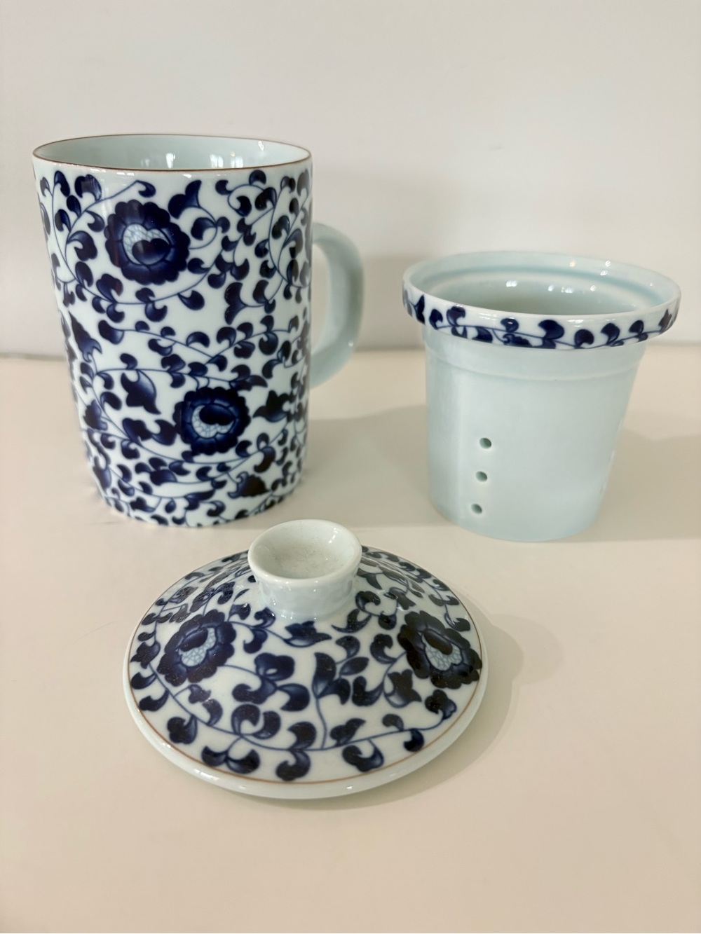 CHINESE Dragon Flower Tea Mug w/Infuser & Lid Cobalt Blue Floral Ceramic Orient